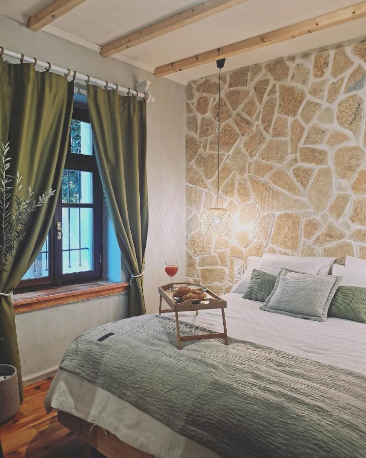 Locanta Ioannina Buitenkant foto